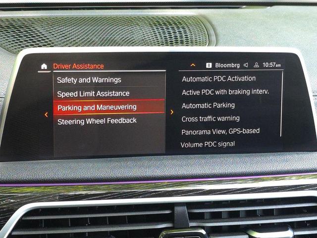 Photo of 2022 Mineral White Metallic BMW 740