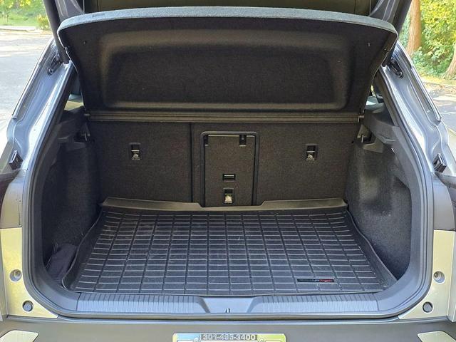Photo of 2023 Silver Mist Metallic Volkswagen ID.4