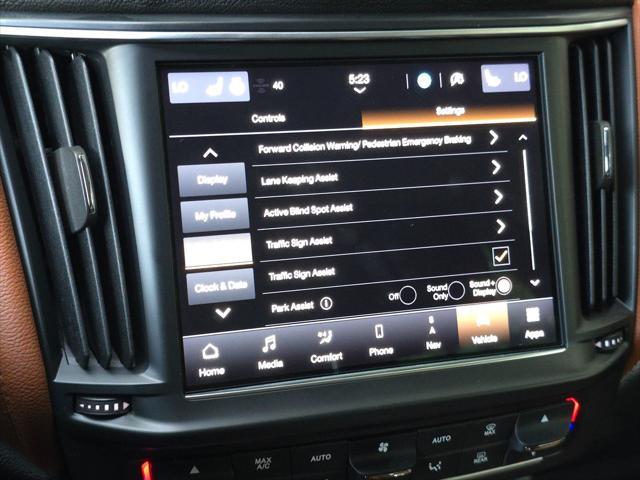 Photo of 2022 Bianco Maserati Levante