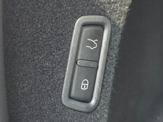 Photo of 2022 Bianco Maserati Levante