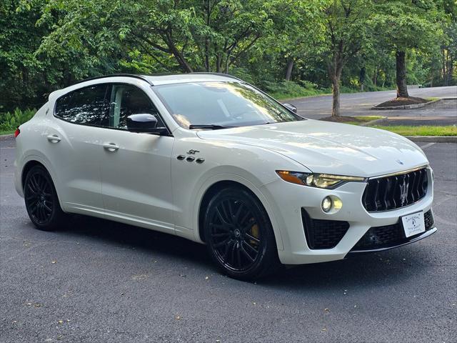 Photo of 2022 Bianco Maserati Levante