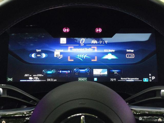 Photo of 2022 Obsidian Black Metallic Mercedes-Benz EQS 580