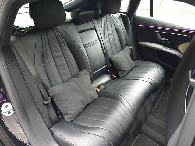 Photo of 2022 Obsidian Black Metallic Mercedes-Benz EQS 580