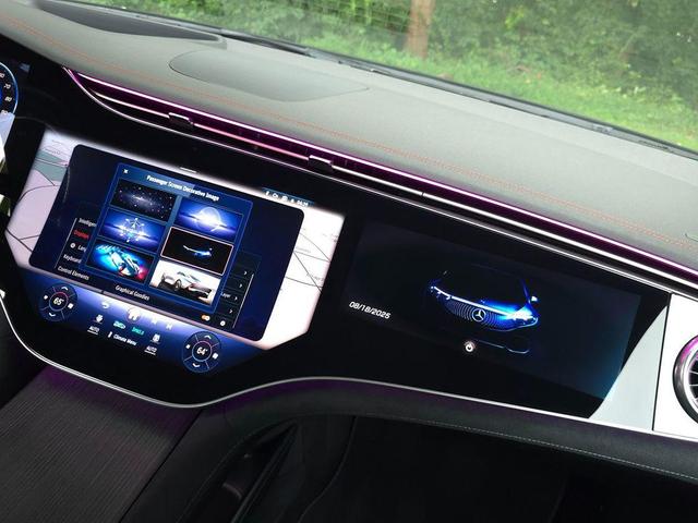Photo of 2022 Obsidian Black Metallic Mercedes-Benz EQS 580