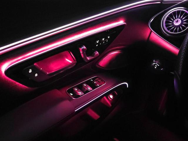 Photo of 2022 Obsidian Black Metallic Mercedes-Benz EQS 580