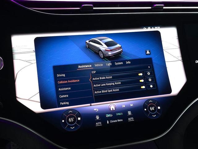 Photo of 2022 Obsidian Black Metallic Mercedes-Benz EQS 580