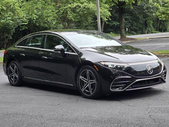 Photo of 2022 Obsidian Black Metallic Mercedes-Benz EQS 580