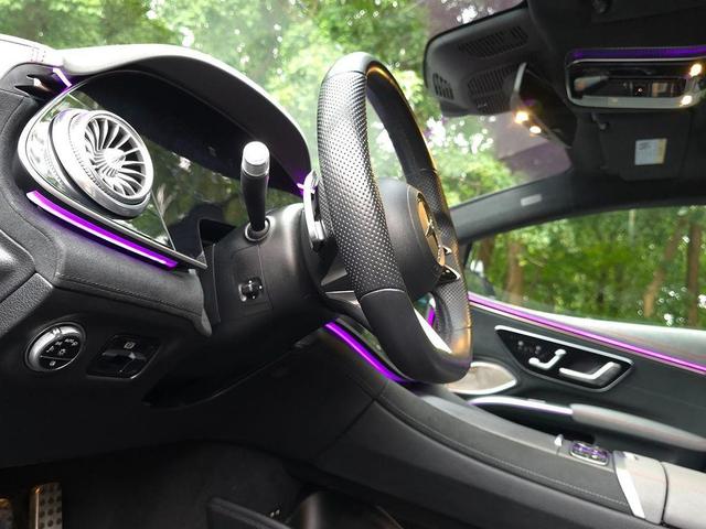 Photo of 2022 Obsidian Black Metallic Mercedes-Benz EQS 580