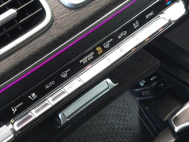 Photo of 2021 Polar White Mercedes-Benz GLS 450
