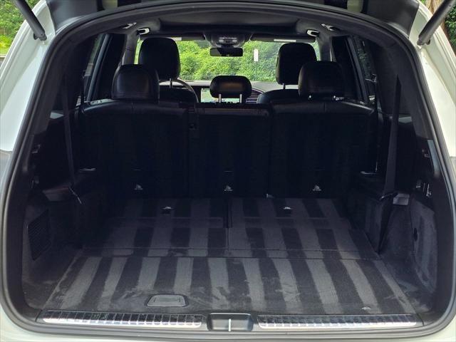 Photo of 2021 Polar White Mercedes-Benz GLS 450