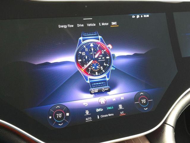 Photo of 2022 Nautical Blue Metallic Mercedes-Benz EQS 450+