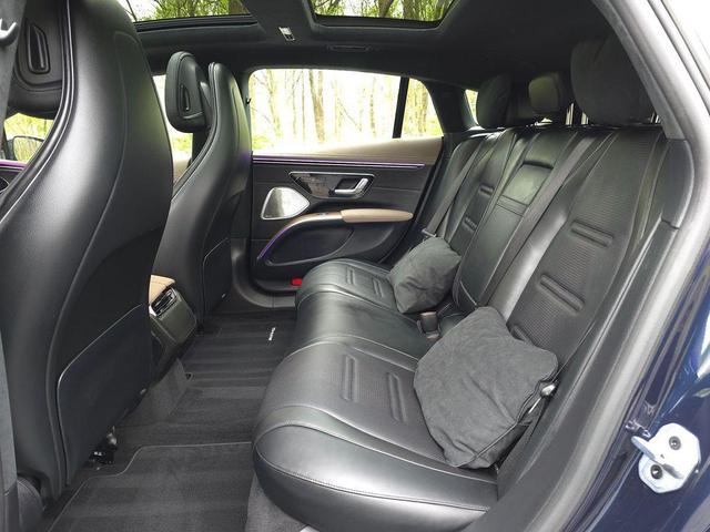 Photo of 2022 Nautical Blue Metallic Mercedes-Benz EQS 450+