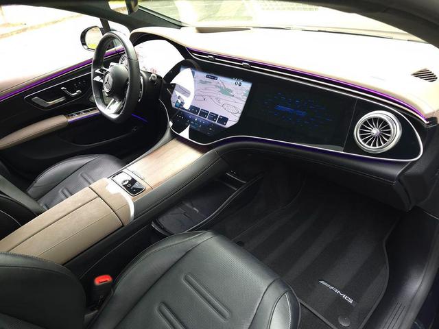 Photo of 2022 Nautical Blue Metallic Mercedes-Benz EQS 450+