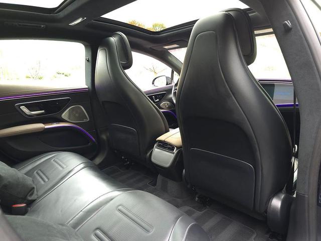 Photo of 2022 Nautical Blue Metallic Mercedes-Benz EQS 450+
