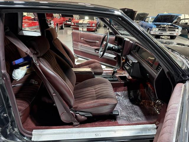 Photo of 1987 Black Chevrolet Monte Carlo