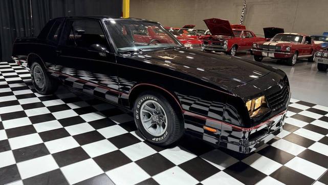Photo of 1987 Black Chevrolet Monte Carlo