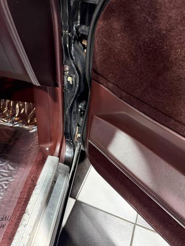 Photo of 1987 Black Chevrolet Monte Carlo