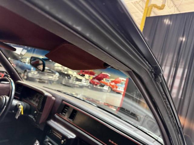 Photo of 1987 Black Chevrolet Monte Carlo