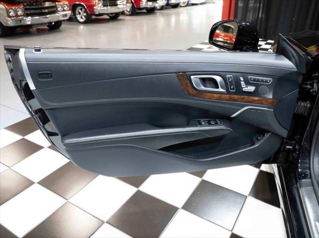 Photo of 2013 Black Mercedes-Benz SL-Class