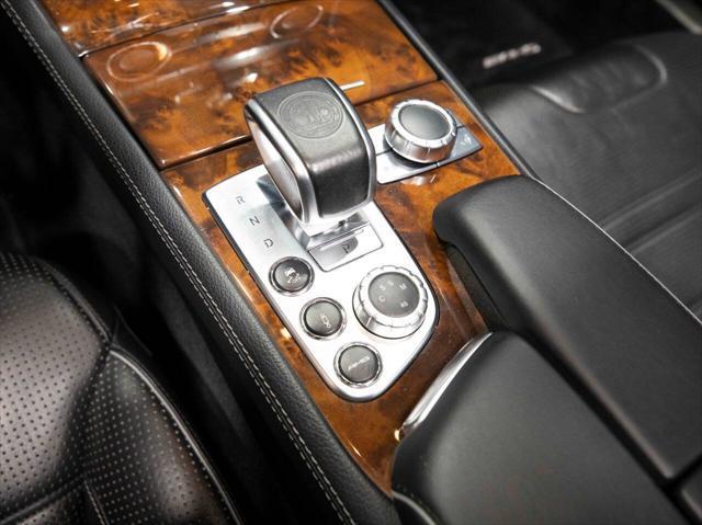 Photo of 2013 Black Mercedes-Benz SL-Class