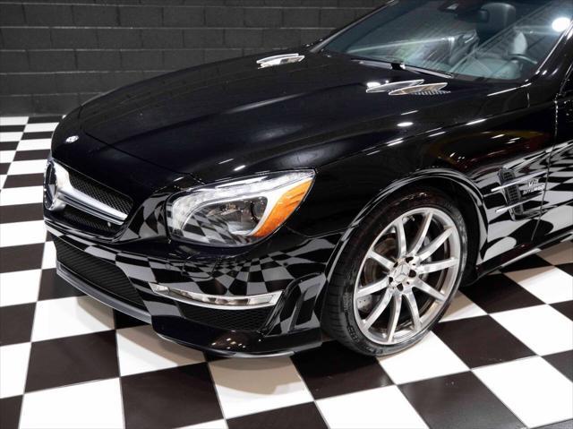 Photo of 2013 Black Mercedes-Benz SL-Class