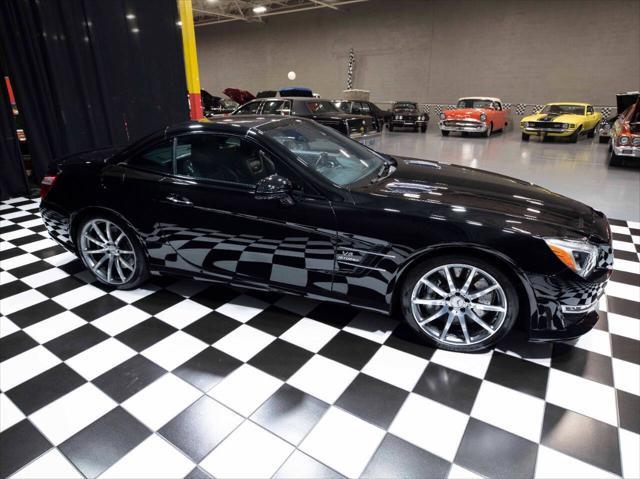 Photo of 2013 Black Mercedes-Benz SL-Class