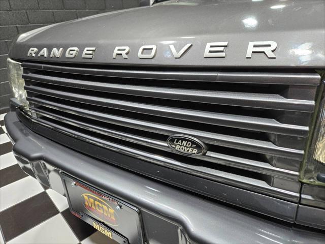 Photo of 2002 Bonatti Gray Land Rover Range Rover