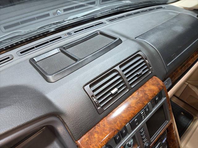 Photo of 2002 Bonatti Gray Land Rover Range Rover