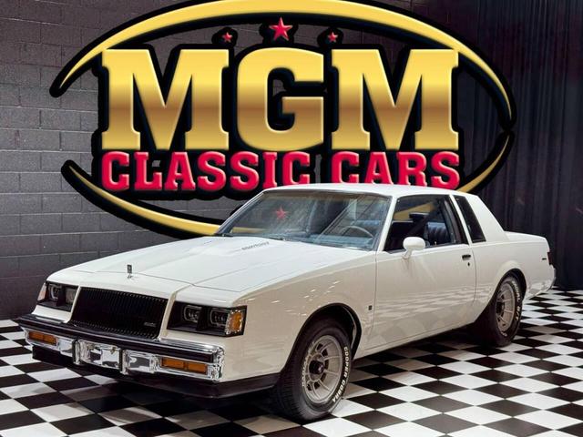 Photo of 1987 White Buick Regal