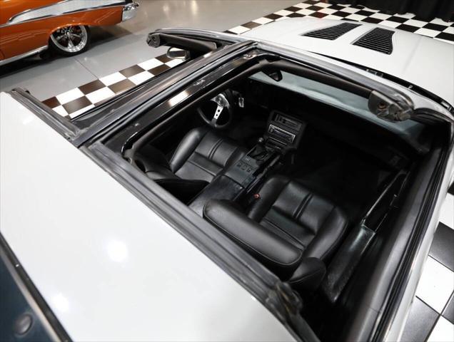 Photo of 1989 Gray Chevrolet Camaro
