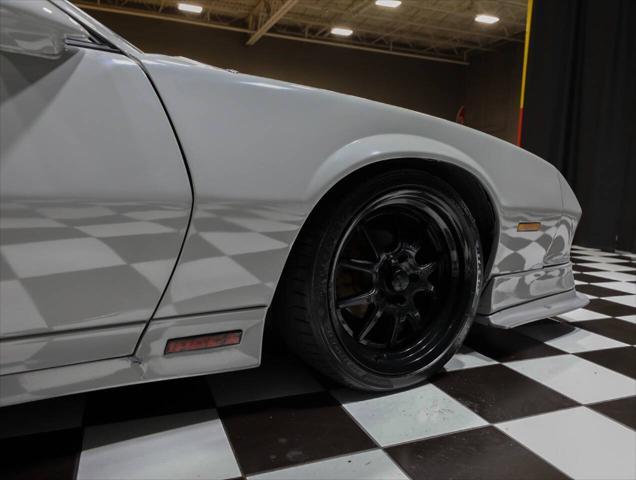 Photo of 1989 Gray Chevrolet Camaro