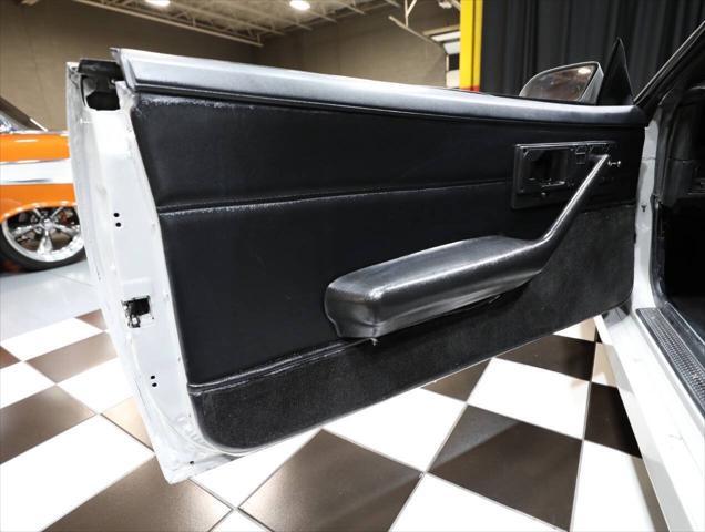 Photo of 1989 Gray Chevrolet Camaro