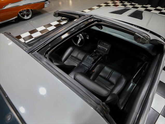 Photo of 1989 Gray Chevrolet Camaro