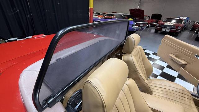 Photo of 1987 Red Mercedes-Benz S-Class