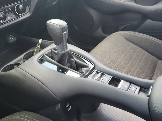 Photo of 2023 Platinum White Pearl Honda HR-V
