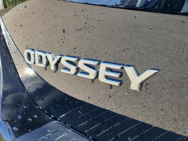 Photo of 2025 Crystal Black Pearl Honda Odyssey