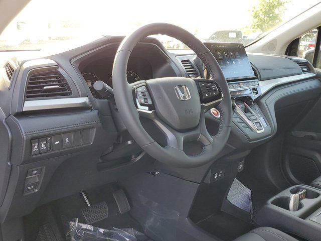 Photo of 2025 Crystal Black Pearl Honda Odyssey