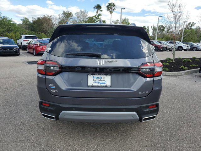 Photo of 2025 Modern Steel Metallic Honda Pilot