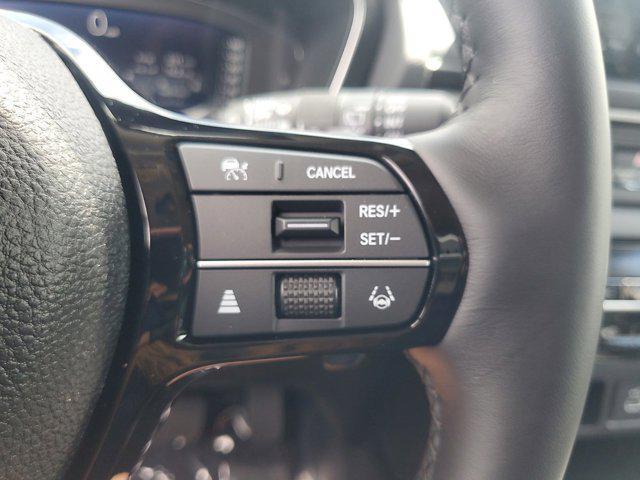 Photo of 2025 Modern Steel Metallic Honda Pilot