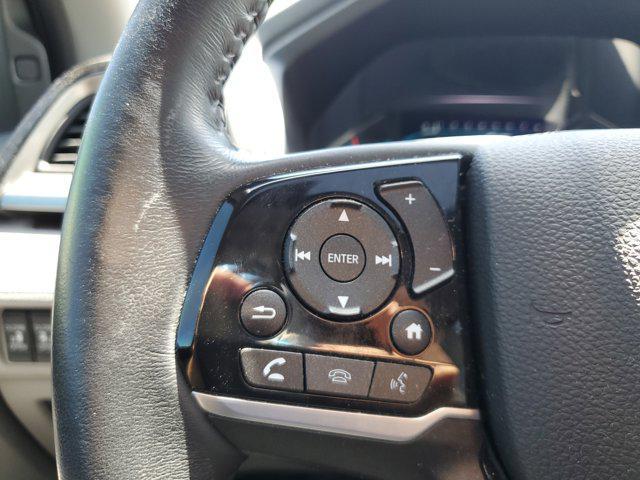 Photo of 2024 Sonic Gray Pearl Honda Odyssey