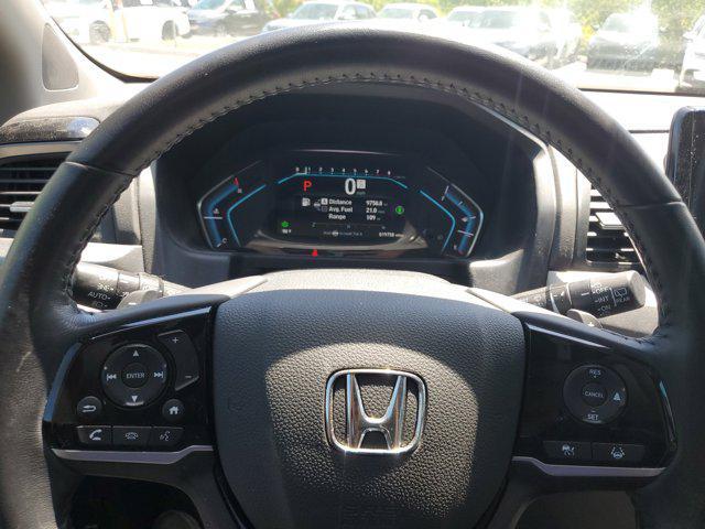 Photo of 2024 Sonic Gray Pearl Honda Odyssey
