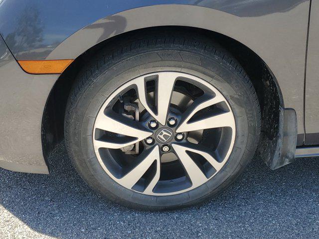 Photo of 2024 Sonic Gray Pearl Honda Odyssey