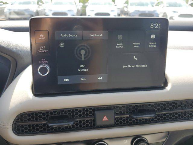 Photo of 2026 Platinum White Pearl Honda HR-V