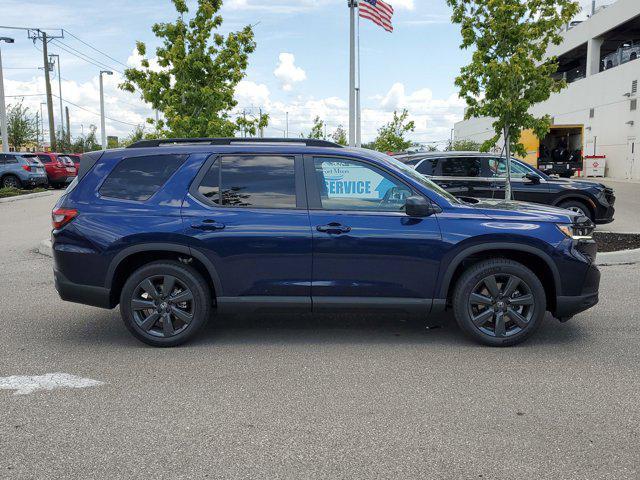 Photo of 2025 Obsidian Blue Pearl Honda Pilot