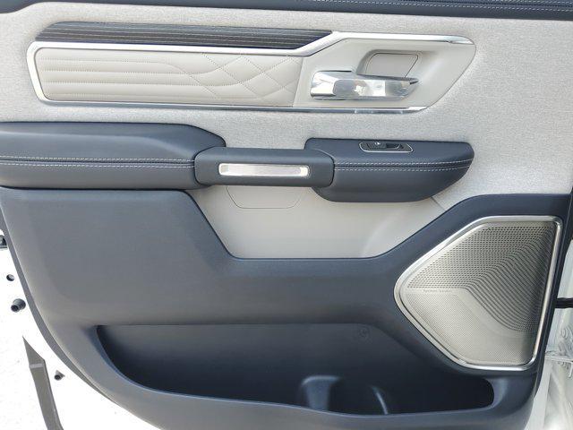 Photo of 2023 Bright White Clearcoat RAM 1500