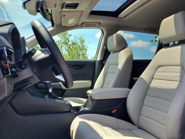 Photo of 2026 Platinum White Pearl Honda CR-V