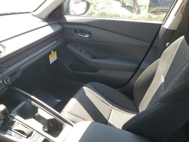 Photo of 2025 Crystal Black Pearl Honda Accord