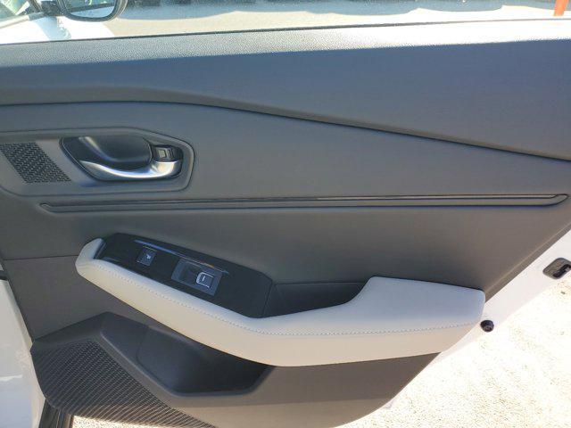 Photo of 2025 Platinum White Pearl Honda Accord Hybrid