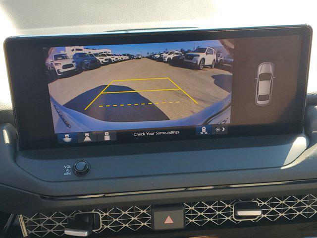 Photo of 2025 Platinum White Pearl Honda Accord Hybrid