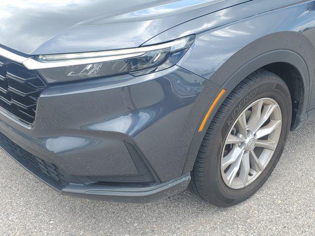 Photo of 2024 sparkle silver metallic Honda CR-V